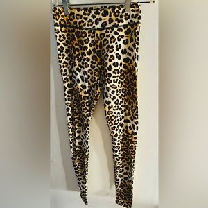 City Streets Women’s Leopard Leggings
